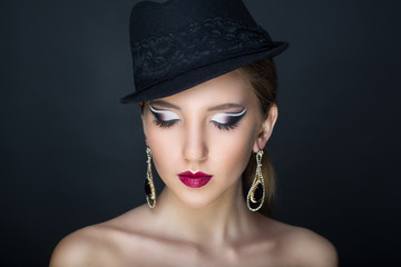 Woman black hat