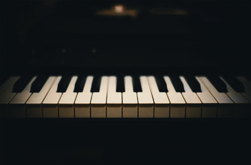 Piano in the dark