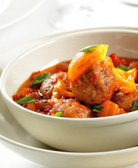 Meatballs in tomato sauce