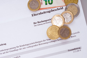 Kindergarten / Elternbeitragsbescheid f&uuml;r die Kinderbetreuung