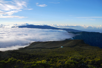 Wandern Berge auf Reunion Insel, Wolkenmeer