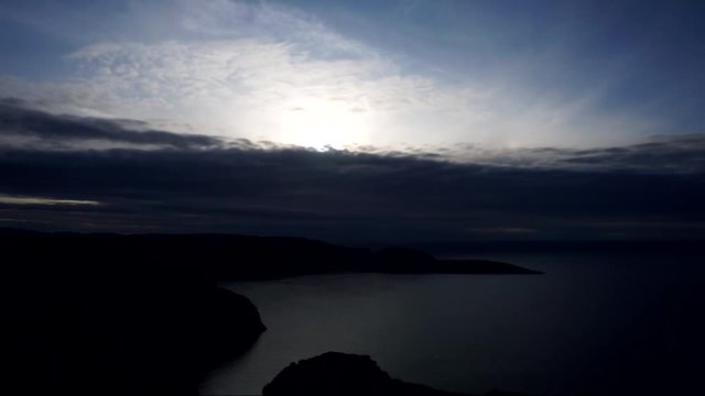 Norwegen, Norge, Nordkapp, Nordkap, Finnmark, Honningsv&aring;g, Mager&oslash;ya, Mager&oslash;y, Norden, n&ouml;rdlichster Punkt Europas, Kugel, Denkmal, Klippe, Schiefer, Barentsee