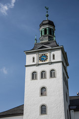 Fototapeta na wymiar Kirchturm mit Glockenstuhl