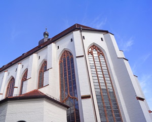 Fototapeta na wymiar Stadtpfarrkirche St. Mariä Himmelfahrt in LANDSBERG / Bayern 