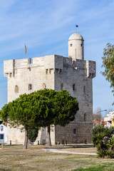 Fototapeta na wymiar the Saint-Louis Tower in Port Saint-Louis du Rhône, Provence