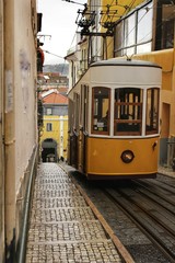 Naklejka na ściany i meble Elevator da Bica in Lisbon, Portugal