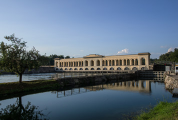 Fototapeta premium dam for hydroelectric energy production carried out in the nineteenth century, italy