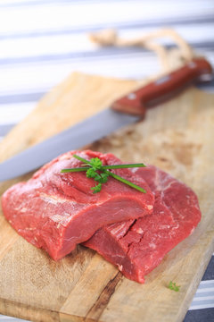 viande de boeuf crue
