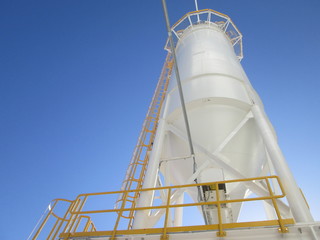 tanque elevado vertical