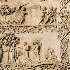 Fototapeta na wymiar Orvieto (Umbria, Italy), facade of the medieval cathedral, or Duomo