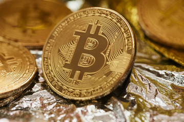 Bitcoin 金貨 仮想通貨 銀
