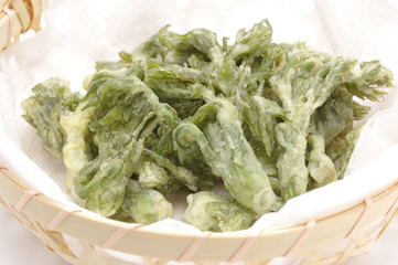 たらの芽の天ぷら