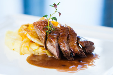 Roasted duck with mashed potatoes