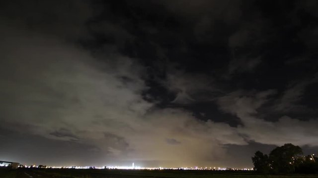 Time laps video at the airport In a night show