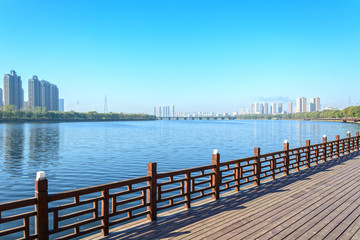 Fototapeta premium Park in early spring. Located in Shenshuiwan Park, Shenyang, Liaoning, China.