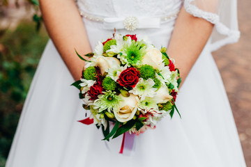 wedding decor, bouquet and accessories