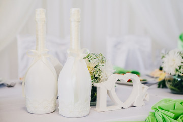wedding decor, bouquet and accessories