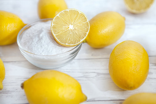 Natural cleaners lemons and baking soda