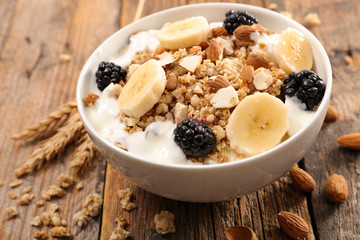 bowl of cereals and fruit