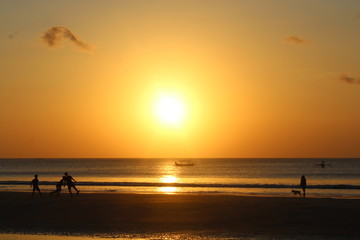 Fototapeta premium Kuta Beach Sunset