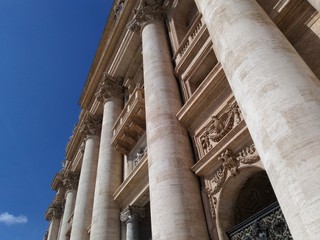 architecture, column, building, church, ancient, cathedral, columns, italy, stone, rome, religion, pillar, statue, roman, travel, monument, facade, classic, history, pantheon, basilica, landmark, euro