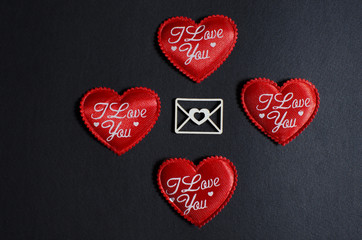 Obraz premium Red heart and a small envelope. Valentine's day