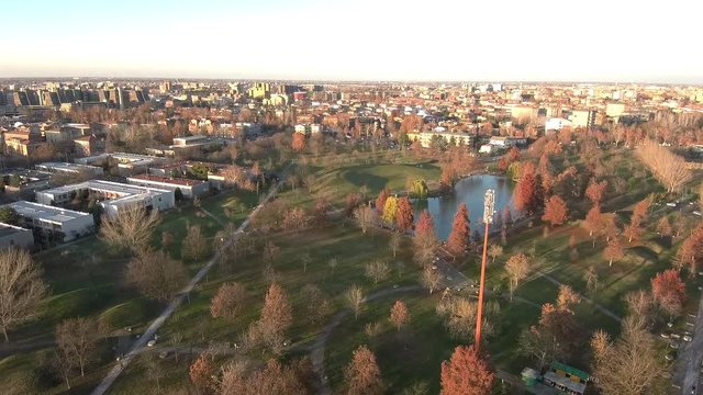 Volo sul parco Amendola