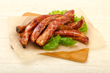 Smoked pork ribs