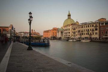 Fototapeta na wymiar Venice Italy - September 27, 2016 Venice City night photos.