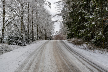 A snowy street near Studnice