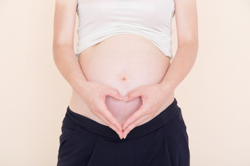 妊婦のお腹