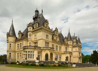 Fototapeta na wymiar Montrejeau castle of Valmirande in France
