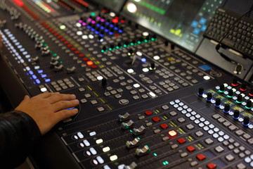 digital audio production console