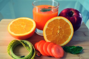 Lose weight, colorful fruits and orange juice.