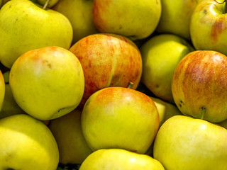 Naschmarkt Obst Äpfel