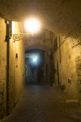 Orvieto (Umbria, Italy), old street by night