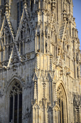 Particolare della torre Steffl del Duomo di Vienna
