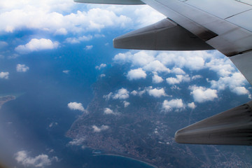 ala aereo volo terra