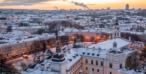 Vilnius,Winter Evening - obrazy, fototapety, plakaty