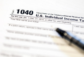 Obraz premium United States tax forms for the IRS.