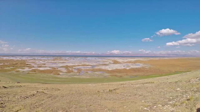 View of the shores of Lake Jun&iacute;n