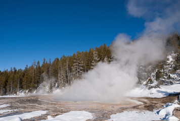 Yellowstone at -20 Geyser 8678X