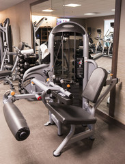 Weight lifting machine for leg strength
