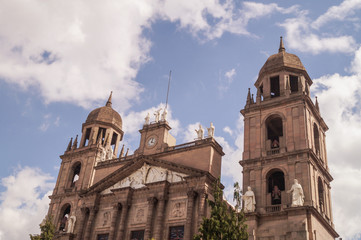 Fototapeta na wymiar Toluca church