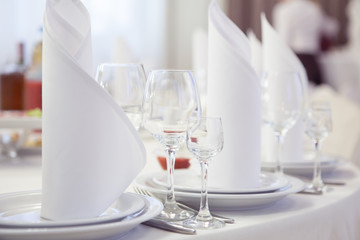 Glasses, laying in a restaurant