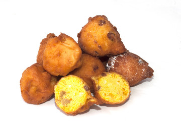 frittelle di carnevale castagnole zeppole fritte e ripiene