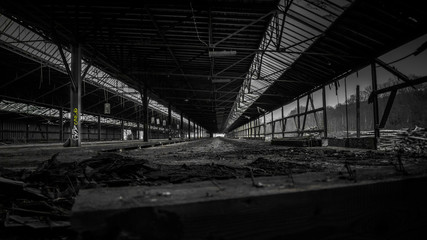 370m verlassene Halle