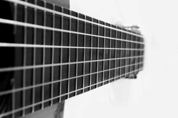 Classical guitar: the strings
