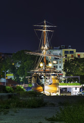 front view of the Pirate ship