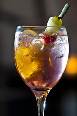 Gin tonic, de fresa y citrus.